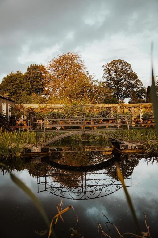 The Rudloe Near Bath - Marco Pierre White Hotel Corsham Eksteriør billede